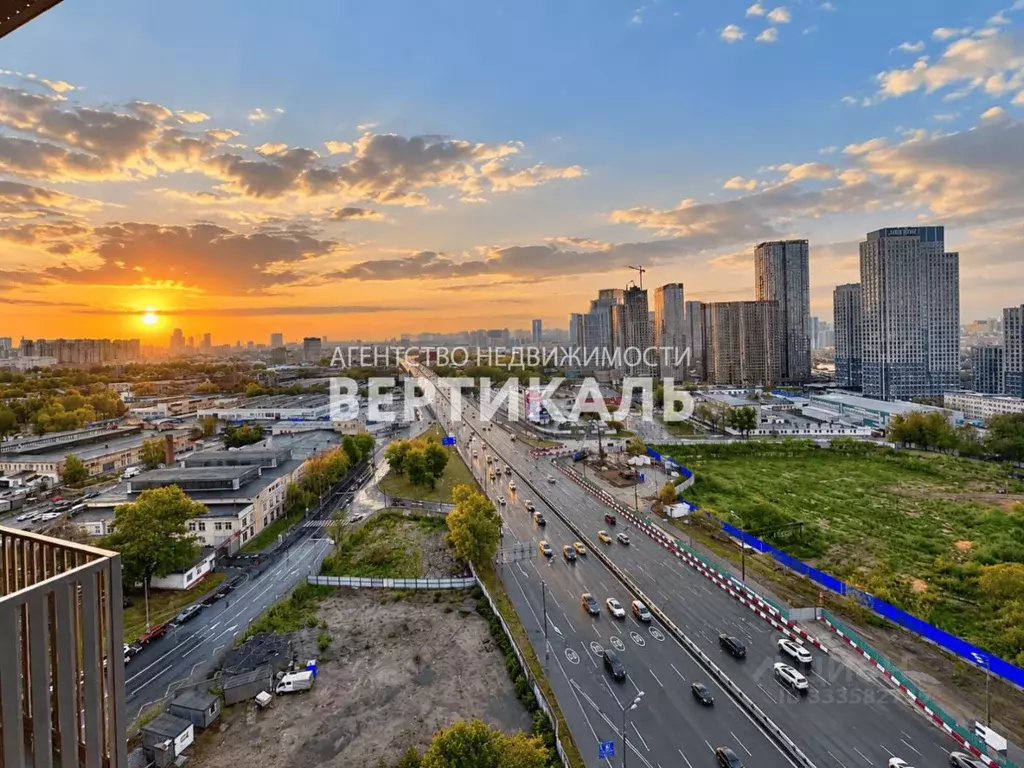 4-к кв. Москва ул. Мневники, 5 (105.0 м) - Фото 0