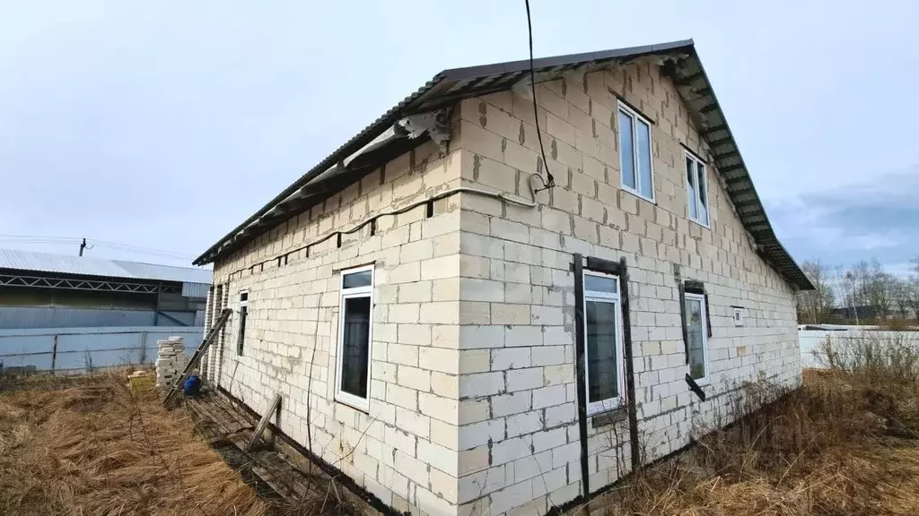 Дом в Смоленская область, Смоленский муниципальный округ, д. Станички ... - Фото 0