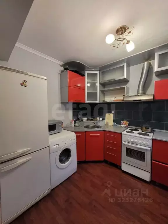 2-к кв. Ханты-Мансийский АО, Нижневартовск ул. Мира, 8А (45.0 м) - Фото 2