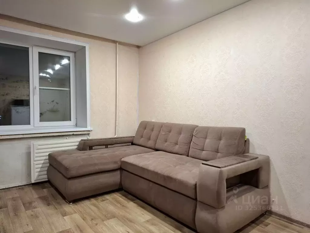 Комната Кировская область, Киров ул. Свободы, 11 (14.0 м) - Фото 1