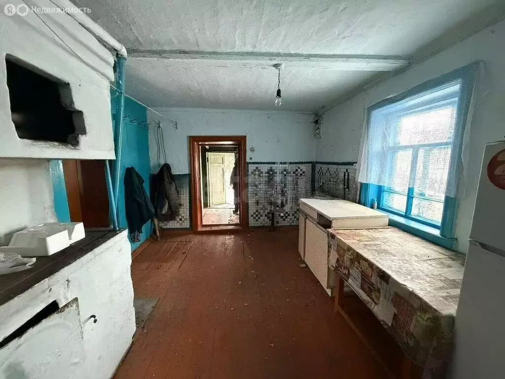 Дом в Новосибирская область, Коченёвский муниципальный район, село ... - Фото 0