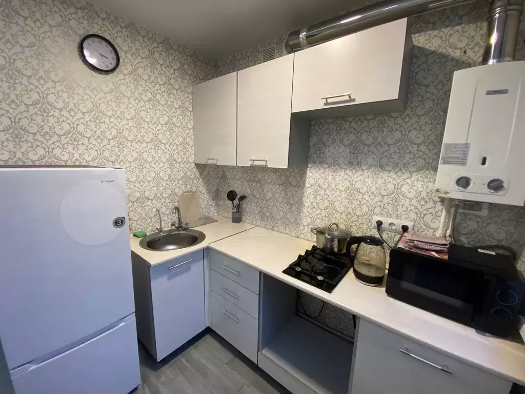 1-к. квартира, 31 м, 5/5 эт. - Фото 0