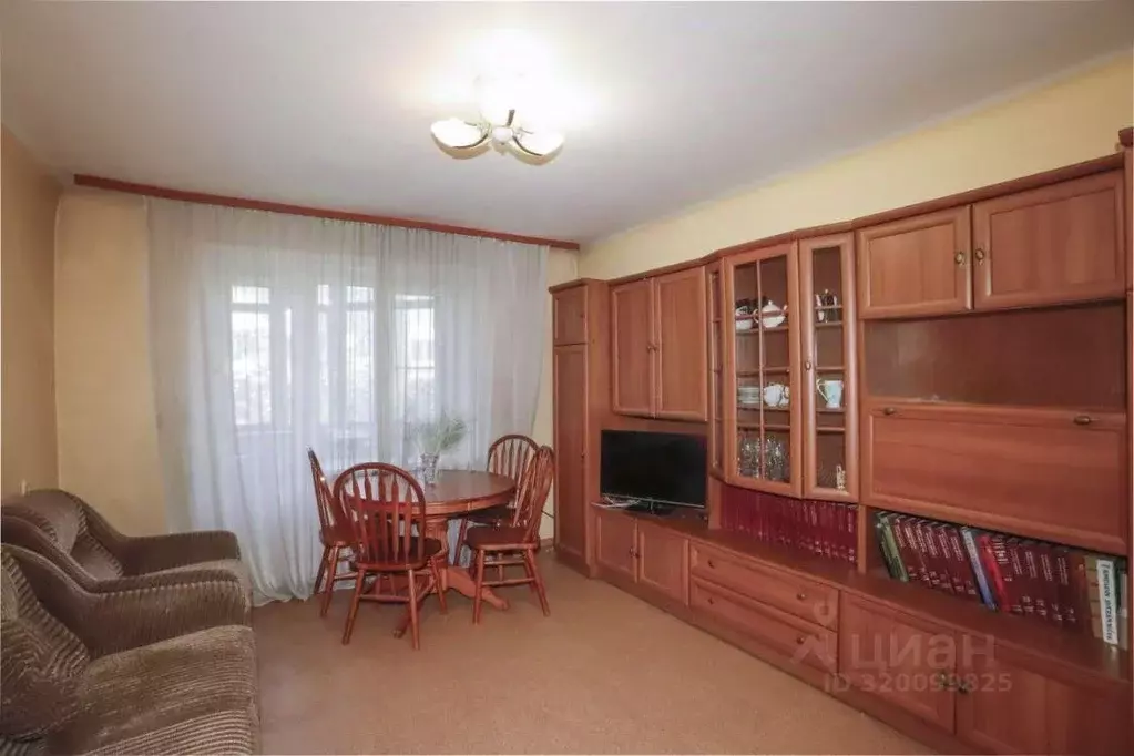 3-к кв. Иркутская область, Иркутск ул. Тельмана, 17 (63.8 м) - Фото 0