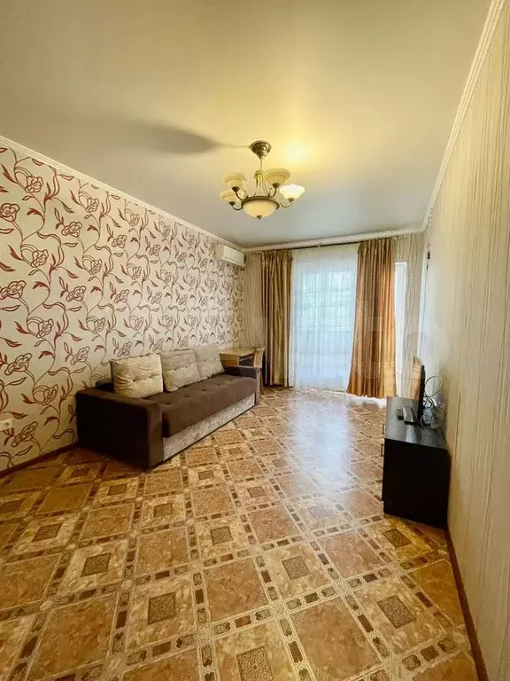 1-к. квартира, 51,5 м, 1/3 эт. - Фото 1