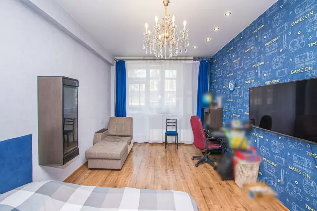 3-к кв. Бурятия, Улан-Удэ 102-й мкр, ул. Ринчино, 2В (76.4 м) - Фото 1