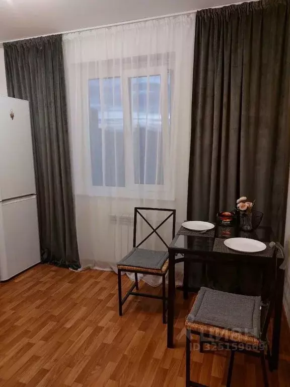 1-к кв. Курская область, Курск просп. Вячеслава Клыкова, 35 (37.8 м) - Фото 2