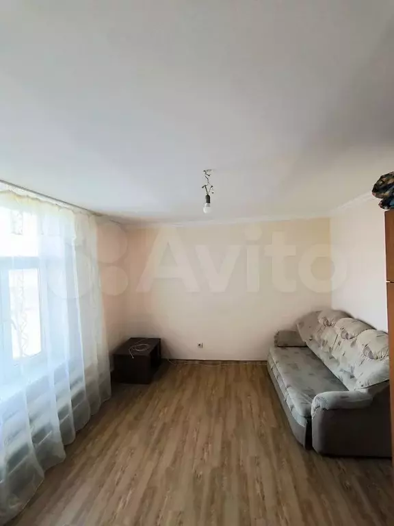 Комната 14 м в 1-к., 2/9 эт. - Фото 0