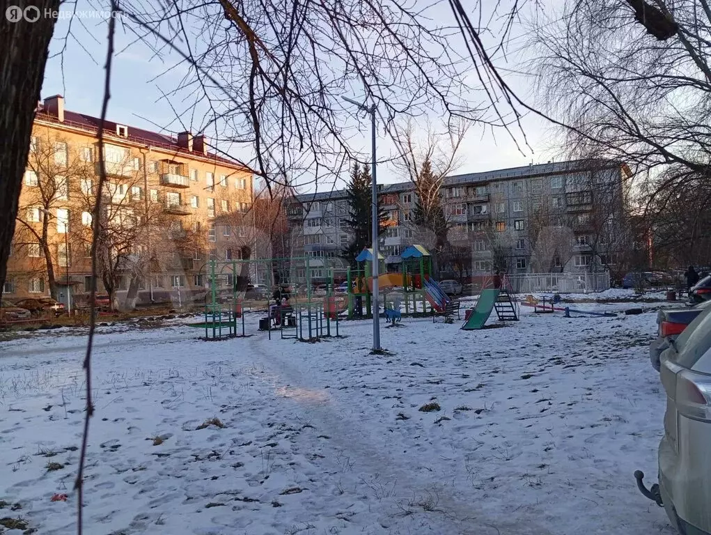 2-комнатная квартира: Омск, улица Николая Кузнецова, 2 (49.9 м) - Фото 2