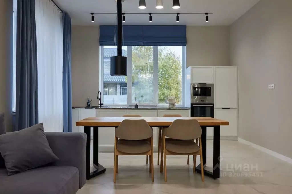 Дом в Татарстан, Казань ул. Фуата Мансурова, 42 (140 м) - Фото 0