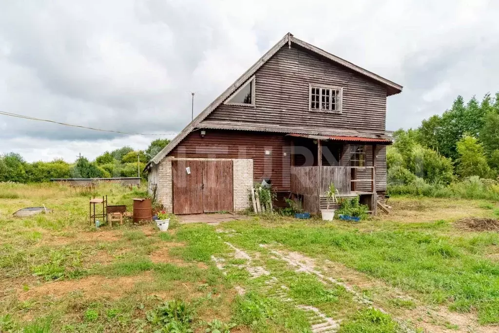 Дом в Ленинградская область, Волховский район, Сясьстройское городское ... - Фото 1