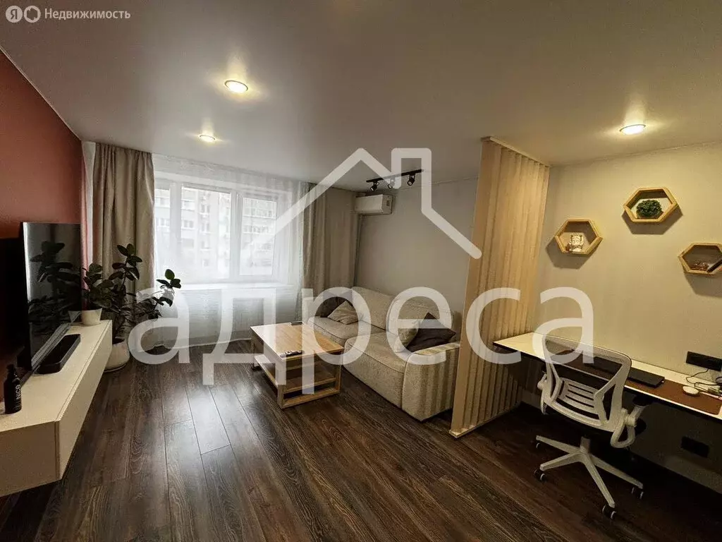 3-комнатная квартира: Самара, улица Советской Армии, 23 (60 м) - Фото 1