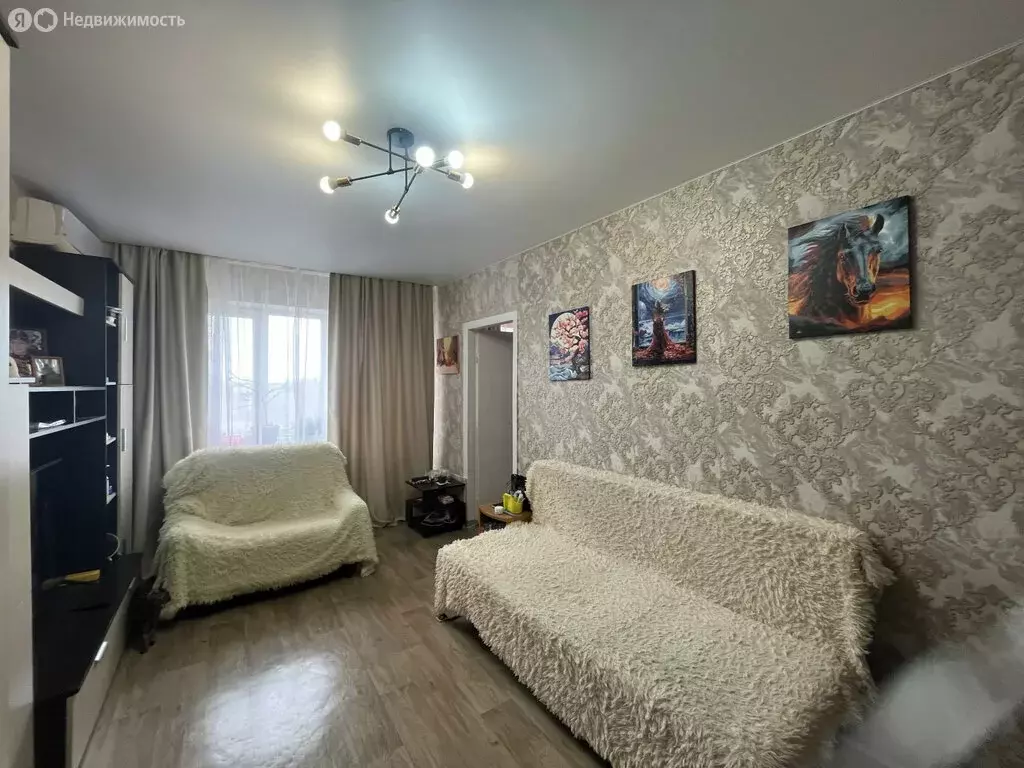 3-комнатная квартира: Ейск, улица Портовая Аллея, 15 (55 м) - Фото 0