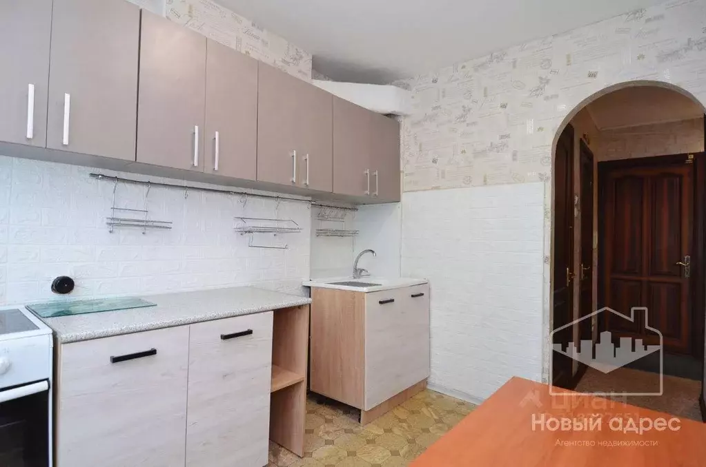 Квартира, 3 комнаты, 61.1 м - Фото 1