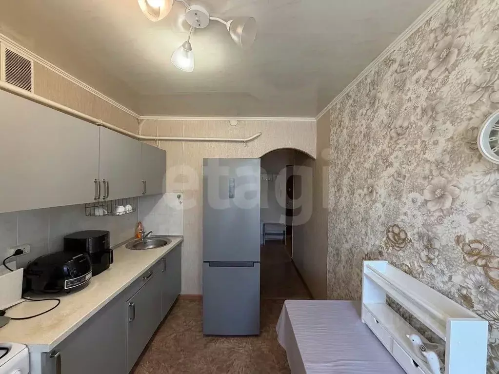 2-к кв. Татарстан, Казань ул. Академика Губкина, 31а (47.4 м) - Фото 1