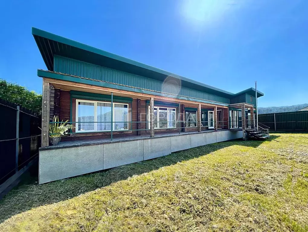 Дом в Алтай, Майминский район, с. Манжерок Катунская ул., 4 (132 м) - Фото 2