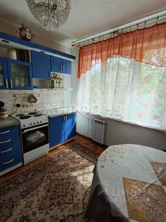 1-к кв. Иркутская область, Иркутск ул. Баумана, 248 (33.6 м) - Фото 0