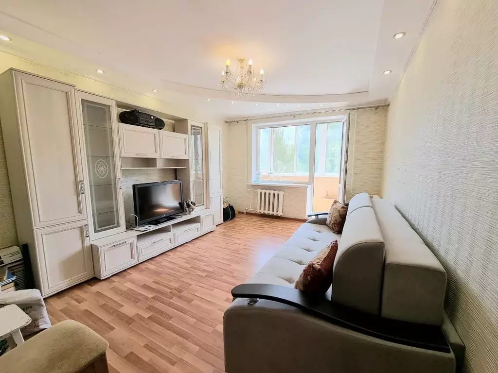 Продаётся 2-к квартира, 52.9 м - Фото 1