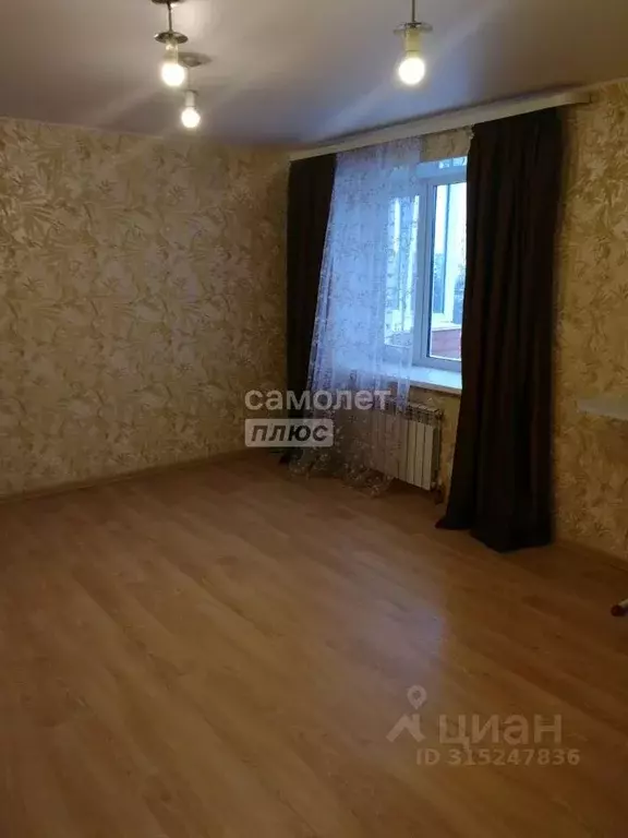 2-к кв. Смоленская область, Смоленск ул. Попова, 52а (60.5 м) - Фото 1