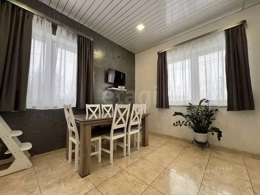 Дом в Калининградская область, Гурьевский муниципальный округ, пос. ... - Фото 1