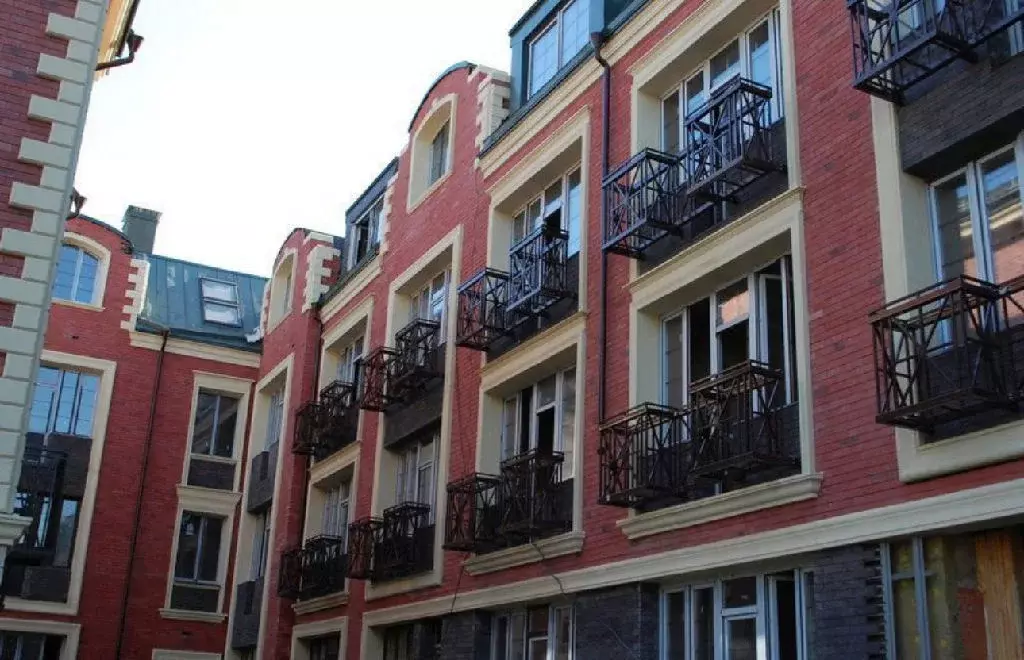 Продается 3-комнатная квартира - Фото 1