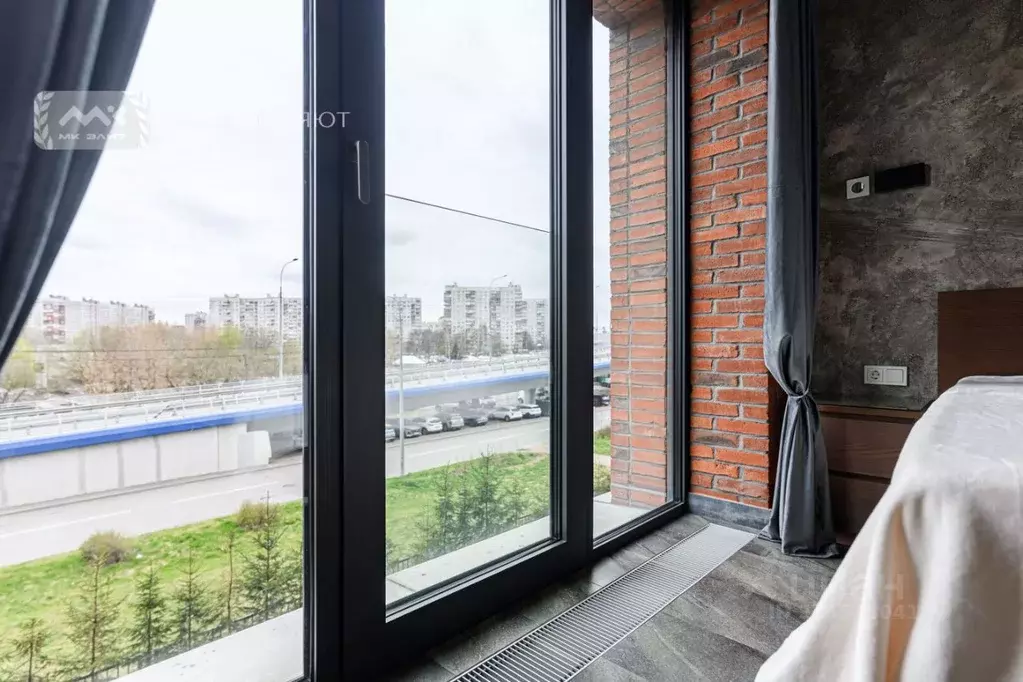 1-к кв. Санкт-Петербург наб. Макарова, 60 (36.3 м) - Фото 2