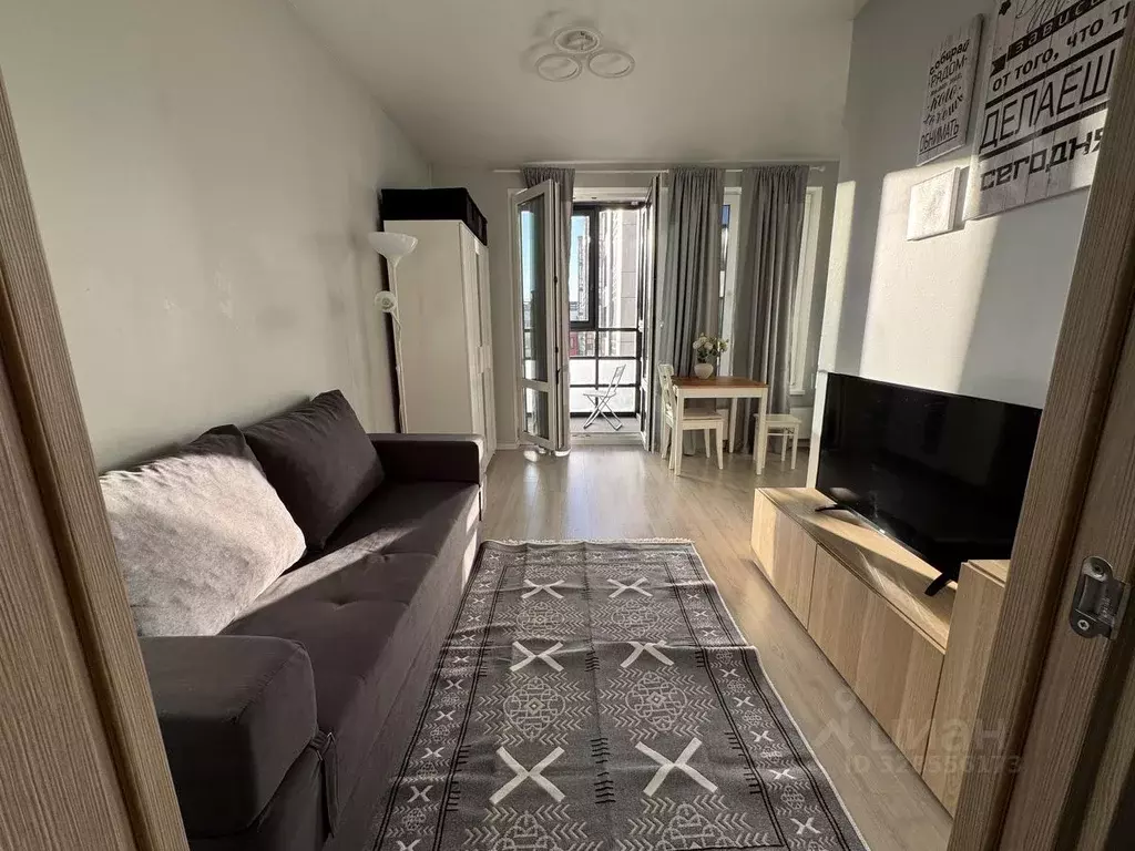 Студия Санкт-Петербург ул. Оптиков, 34К1 (23.0 м) - Фото 1