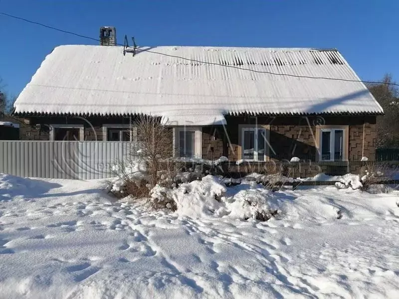 Дом в Ленинградская область, Приозерск Новгородская ул., 14 (32 м) - Фото 0