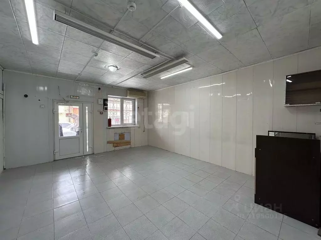 Торговая площадь в Калмыкия, Элиста ул. В.И. Ленина, 9с31 (26 м) - Фото 1