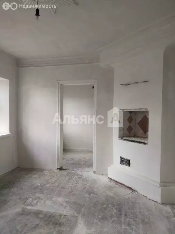 Дом в Шахты, улица Каляева (50 м) - Фото 1