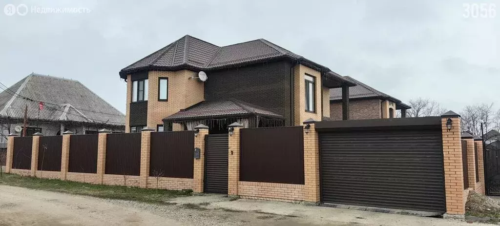 Дом в станица Новотитаровская, улица Ленина (207 м) - Фото 1