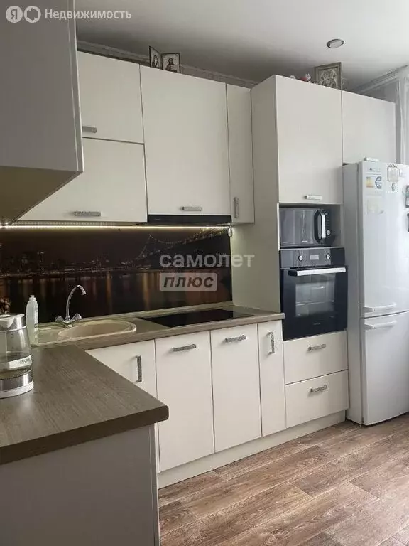 2-комнатная квартира: Златоуст, улица 40-летия Победы, 42 (57 м) - Фото 2