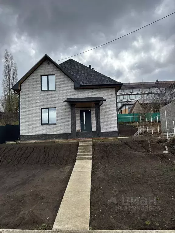 Коттедж в Саратовская область, с. Усть-Курдюм ул. Большая Советская, ... - Фото 1
