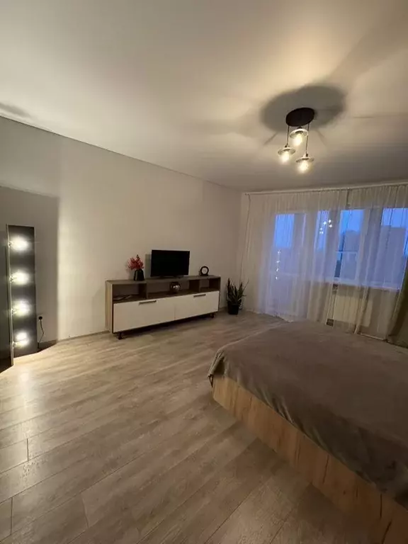 2-к кв. Калининградская область, Калининград Эпроновская ул., 20 (72.0 ... - Фото 1