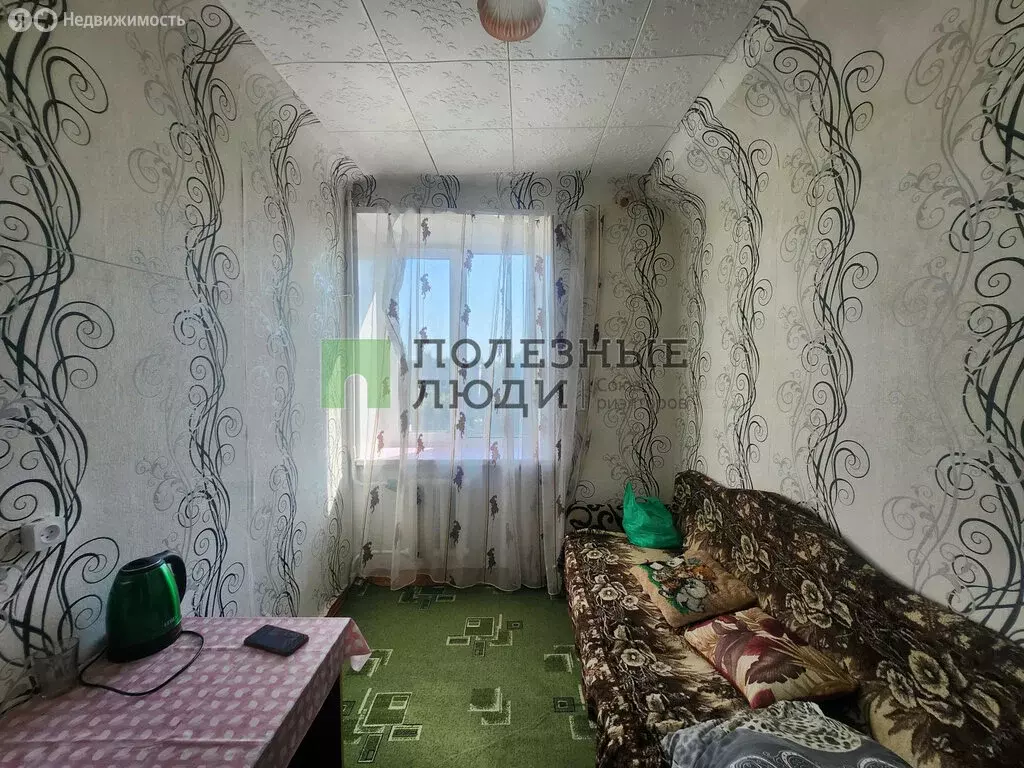 1к в 3-комнатной квартире (10 м) - Фото 0