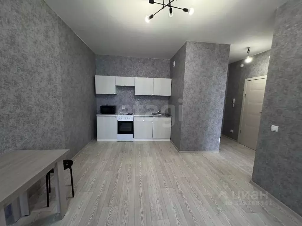 1-к кв. Тюменская область, Тюмень ул. Алматинская, 4 (41.0 м) - Фото 1