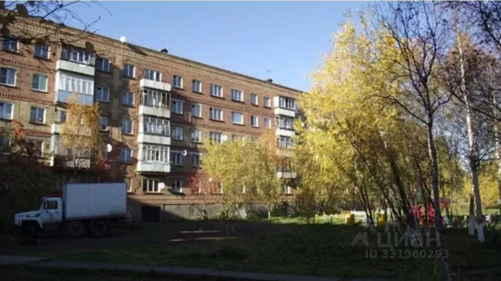 Свободной планировки кв. Коми, Инта Ленинградская ул., 15 (58.4 м) - Фото 2