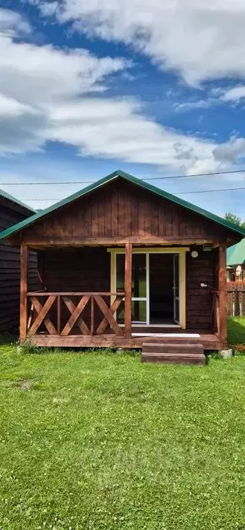 Дом в Алтай, Чемальский район, пос. Усть-Сема ул. Лесная, 2 (20 м) - Фото 1