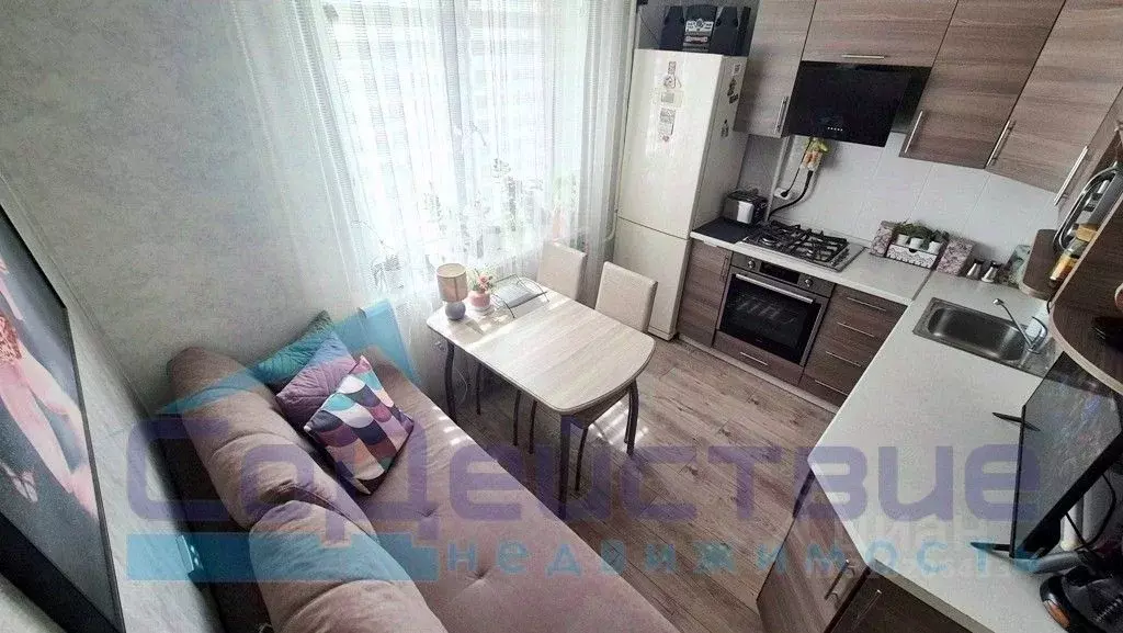 1-к кв. Омская область, Омск ул. 21-я Амурская, 43 (36.8 м) - Фото 1
