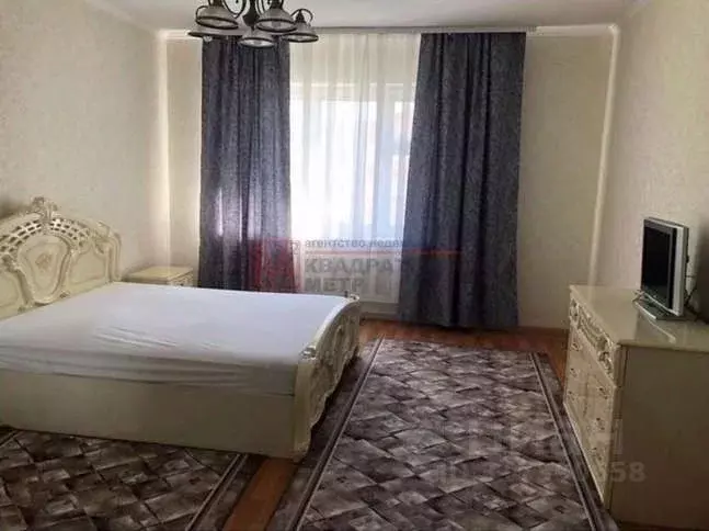1-к кв. Белгородская область, Старый Оскол Степной мкр, 9 (53.0 м) - Фото 1