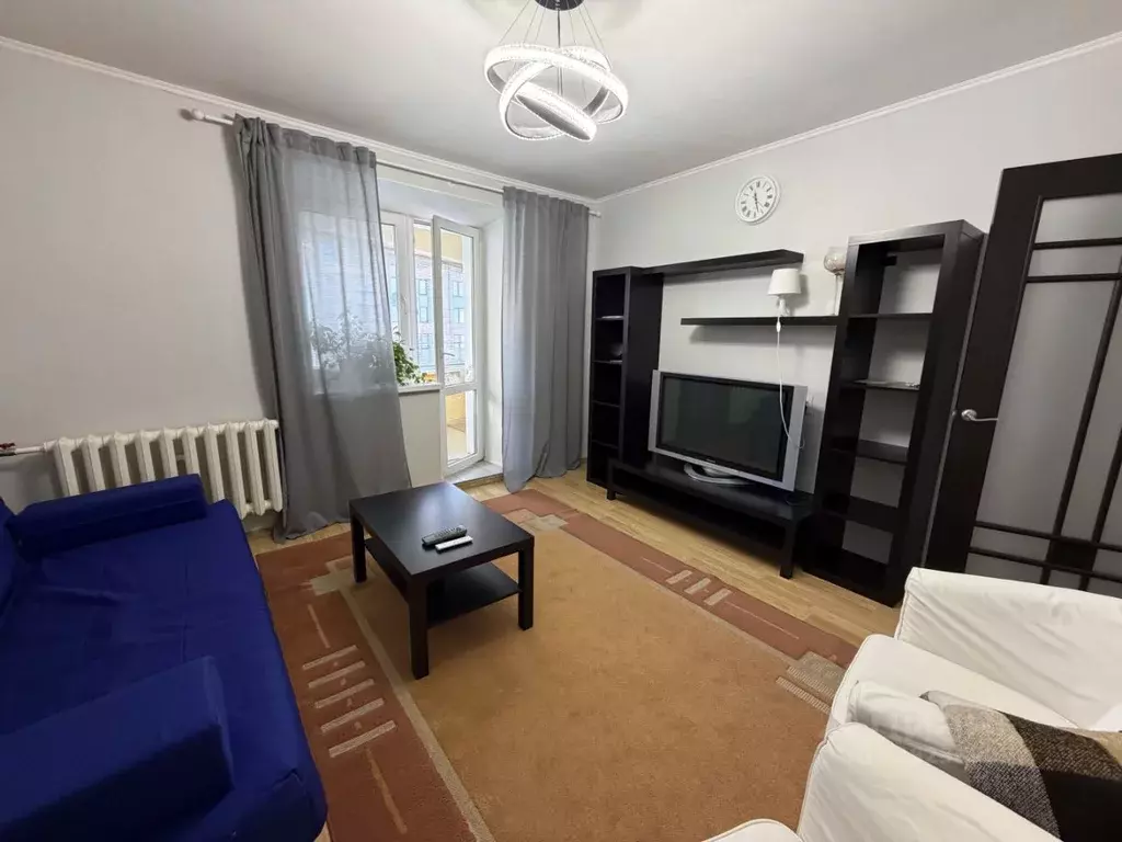 2-к кв. Кировская область, Киров ул. Сурикова, 14 (60.0 м) - Фото 1