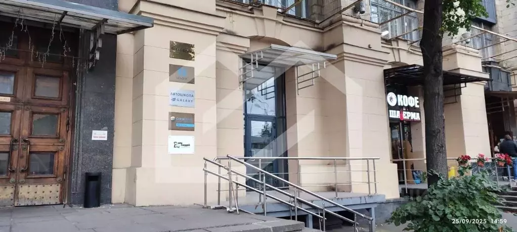 Помещение свободного назначения в Москва Волоколамское ш., 1С1 (34 м) - Фото 1