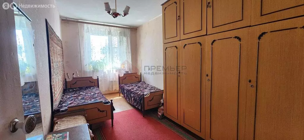3-комнатная квартира: Волгоград, улица Гвоздкова, 16 (65.9 м) - Фото 0