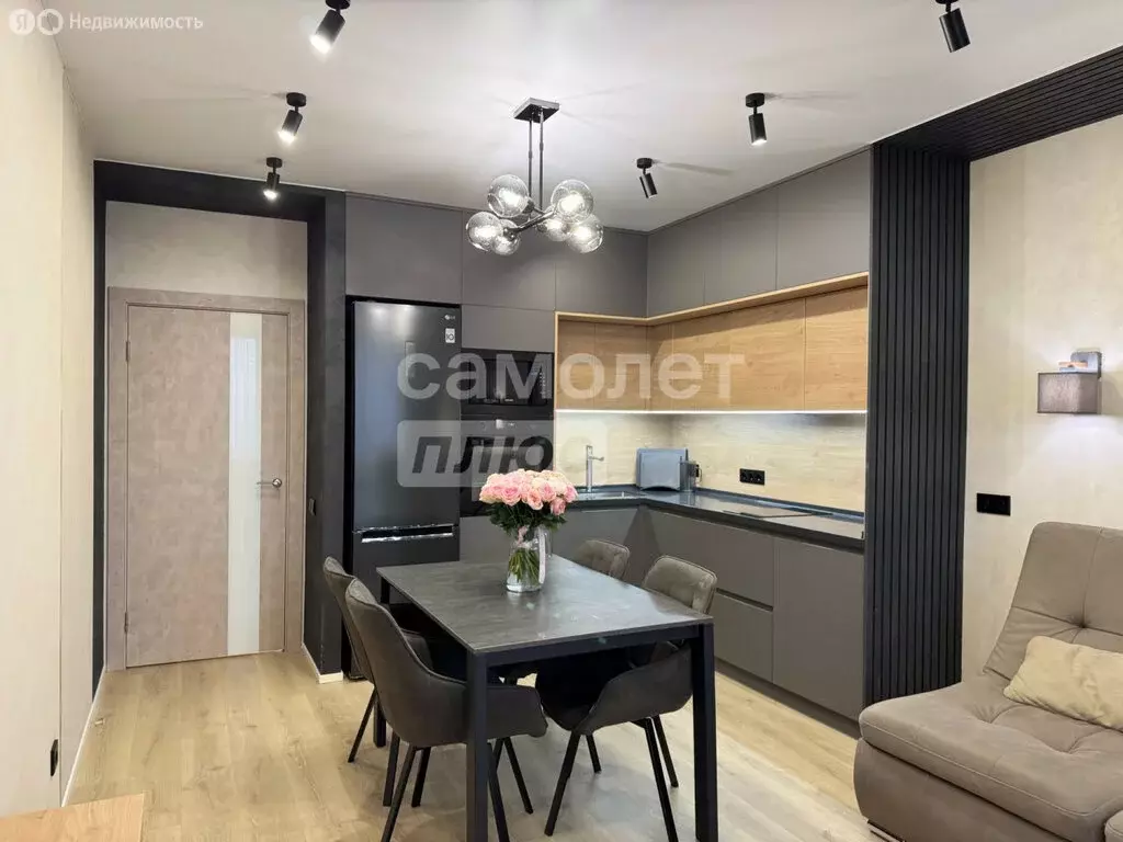 2-комнатная квартира: Киров, Краснополянская улица, 5 (67.4 м) - Фото 1