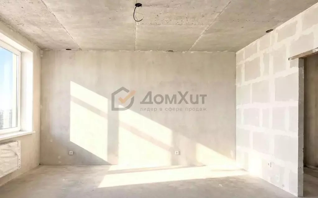 1-к кв. Севастополь ул. Токарева, 18Б (52.0 м) - Фото 1