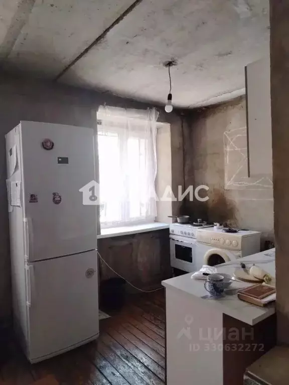 2-к кв. Иркутская область, Иркутск ул. Геологов, 13 (41.0 м) - Фото 0