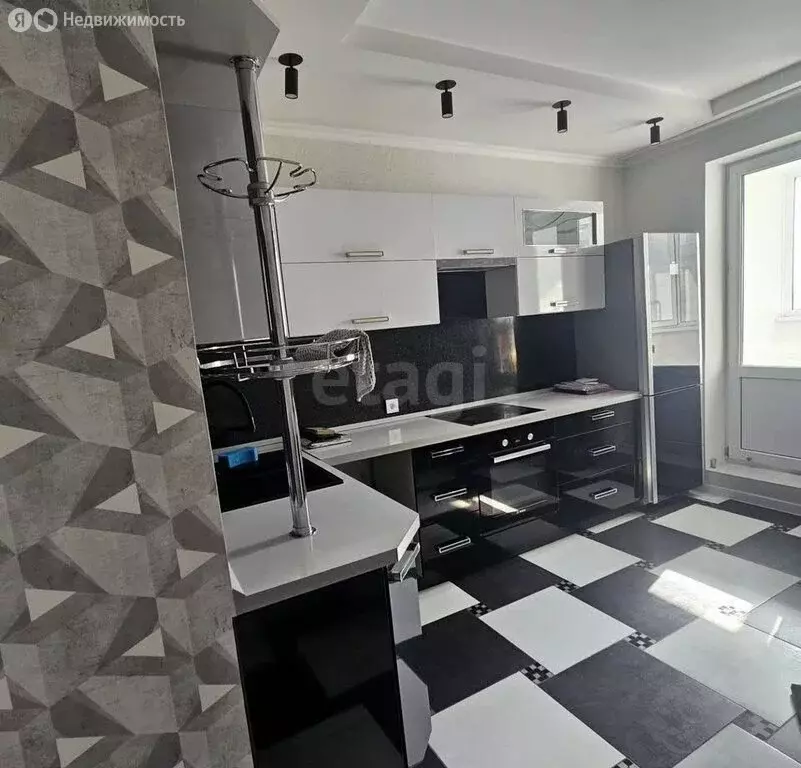 1-комнатная квартира: Калуга, улица 65 лет Победы, 41 (41 м) - Фото 2