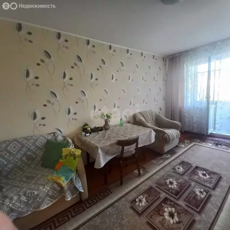 3-комнатная квартира: Миасс, проспект Октября, 34 (62.6 м) - Фото 1