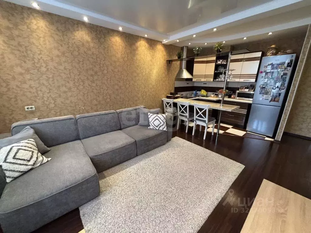 2-к кв. Кемеровская область, Кемерово просп. Шахтеров, 60 (39.1 м) - Фото 1