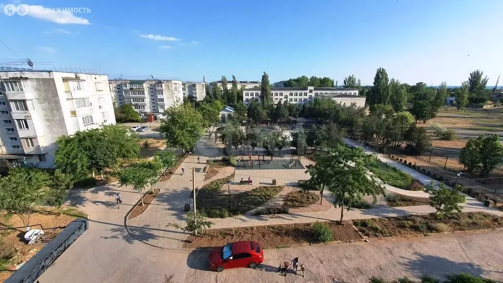2-комнатная квартира: посёлок городского типа Новофёдоровка, ... - Фото 1