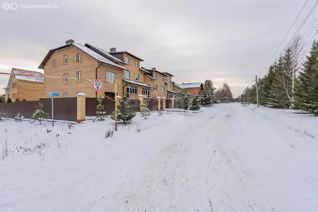 Дом в посёлок Протасы, 6-й квартал (349.9 м) - Фото 1